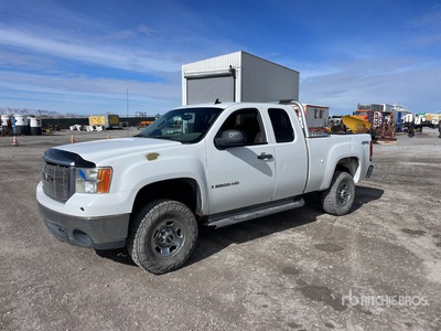 2008 GMC Sierra 2500HD 4x4 Extended Cab Pickup