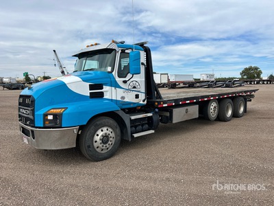 2020 Mack Anthem AN64 8x4 Schiebeplateauschleppwagen