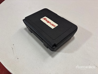 Snap-On RADKITPLUSA Cooling System Vacum/Filler