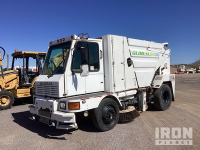 2013 global on 2014 Global Enviromental Sweeper Truck