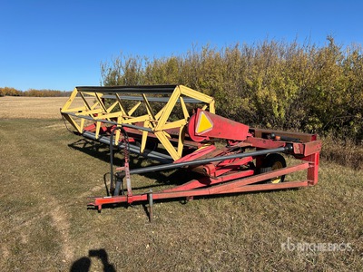 Renn 1000 15 ft Pull Type Swather Zwadmaaier