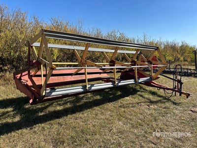 Renn 1000 15 ft Pull Type Swather Ecumeur