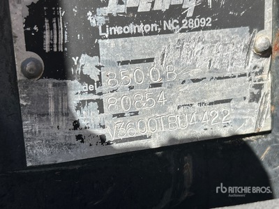 2012 LeeBoy 8500B Asphalt Paver