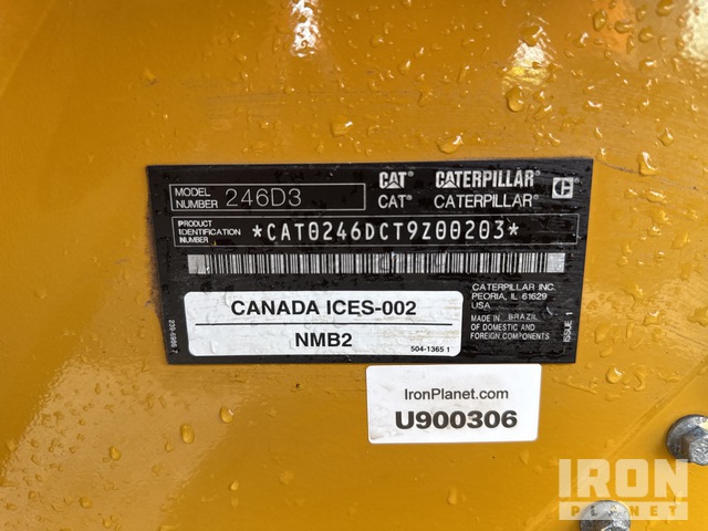 MINI CARGADOR SOBRE RUEDAS 2023 CATERPILLAR 246D3