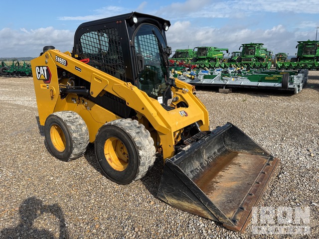 MINI CARGADOR SOBRE RUEDAS 2023 CATERPILLAR 246D3