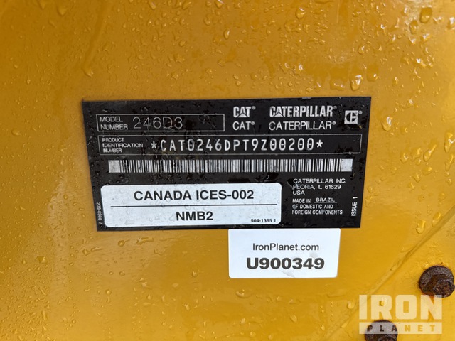 MINI CARGADOR SOBRE RUEDAS 2023 CATERPILLAR 246D3