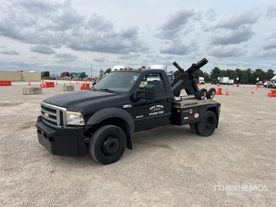 2005 Ford F-450 4x2 Tow Truck