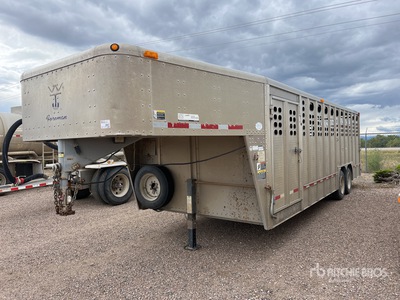 2007 Wilson PSGN9924T 24 ft T/A Livestock Trailer