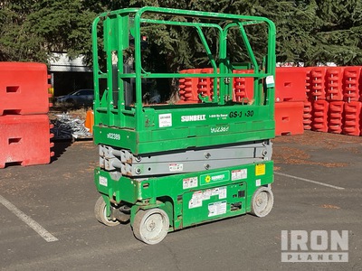 2016 Genie GS-1530 Electric Scissor Lift