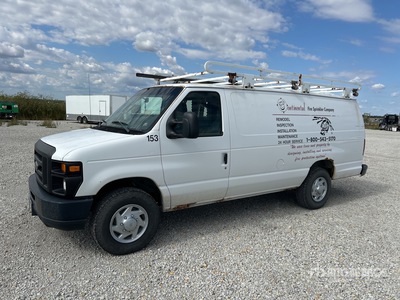 2009 Ford E-350 Furgone cargo