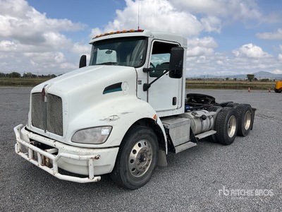 2015 Kenworth T370 6x4 Tractocamion / T/A Day Cab Truck Tractor (Inoperable)