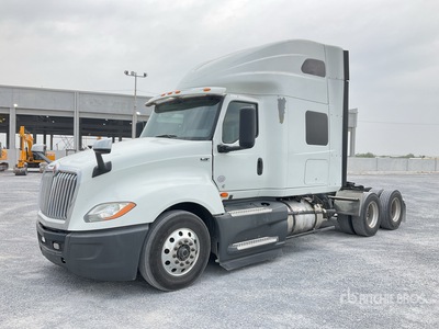 2020 International ProStar 6x4 Tractocamion con Dormitorio / Cabeza Tractora Cabina Dormitorio