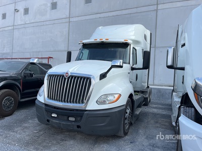 2020 International ProStar 6x4 Tractocamion con Dormitorio / T/A Sleeper Truck Tractor