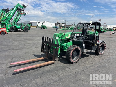 2017 Genie GTH-5519 Telehandler