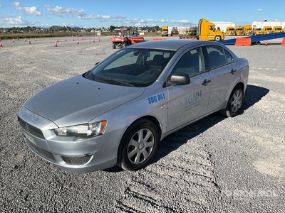 2013 Mitsubishi Lancer Automovil / Automobile