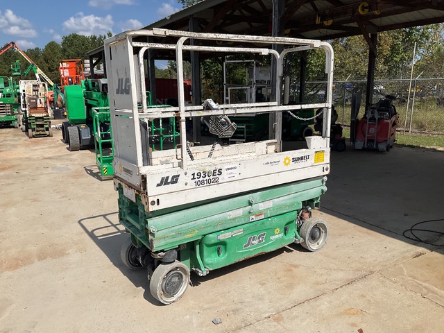 2018 JLG 1930ES