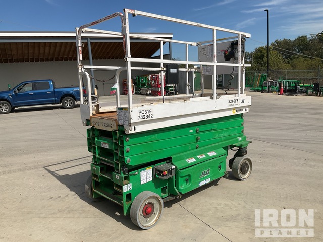 ELEVADOR TIJERA 2015 JLG 3246ES