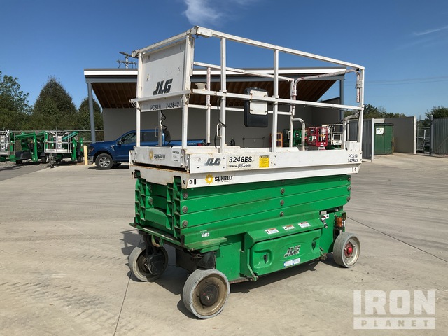 ELEVADOR TIJERA 2015 JLG 3246ES
