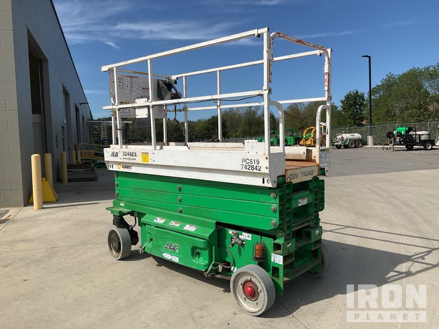 ELEVADOR TIJERA 2015 JLG 3246ES