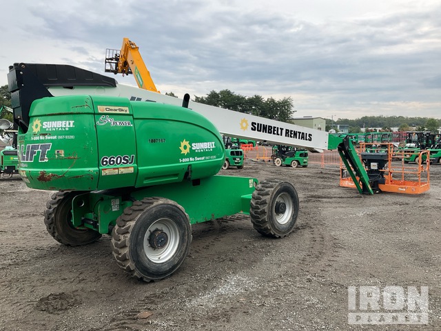 ELEVADOR TELESCóPICO 2005 JLG 4WD 660SJ