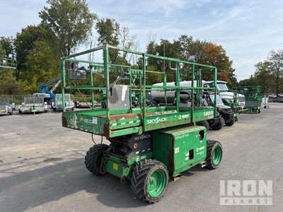 2017 Skyjack SJ6826 RT Diesel 4x4 Schaarlift