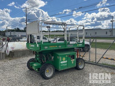2016 JLG 260MRT 4x4 Dual Fuel Scissor Lift (Inoperable)
