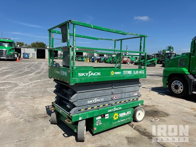 2015 Skyjack SJIII 4632 Electric Schaarlift