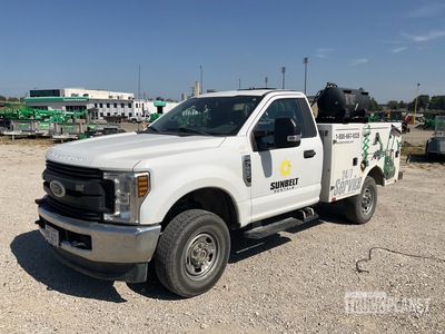 2019 Ford F-250 XL 4x4 Service Truck