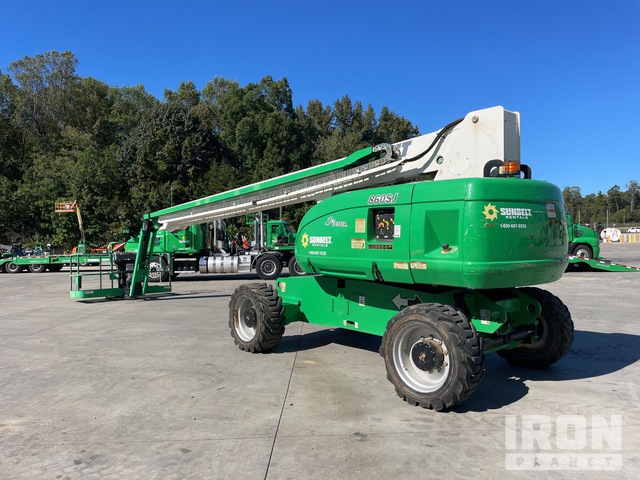 ELEVADOR TELESCóPICO 2009 JLG 4WD 860SJ