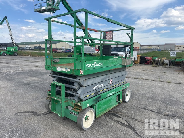 ELEVADOR TIJERA 2015 SKYJACK SJIII4626