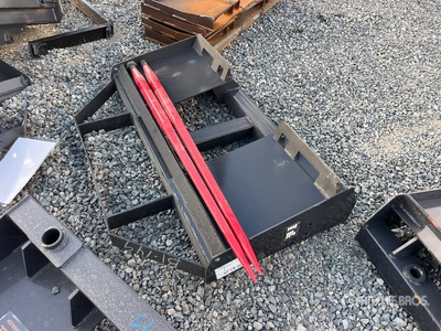 Landhonor BS-12-2500G Lance-balles pour chargeuse à différentiel (Unused)