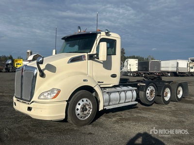 2019 Kenworth T680 8x4 Tri/A Day Cab Truck Tractor