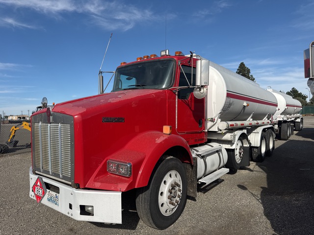 2009 Kenworth T800 5200 gal 8x4 Tanker Truck w/2010 Beall Quad/A Tanker Trailer 2009 Kenworth T800 5200 gal 8x4 Tanker Truck w/2010 Beall Quad/A Tanker Trailer