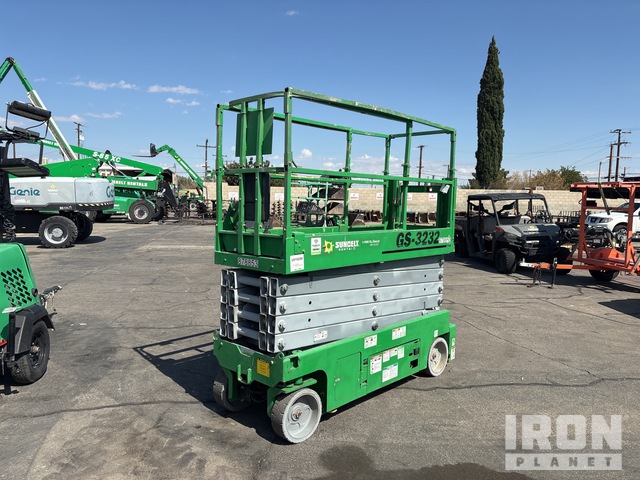 ELEVADOR TIJERA 2016 GENIE GS3232