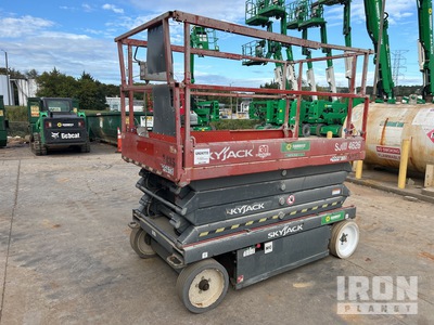 2016 Skyjack SJIII 4626 Electric Scissor Lift