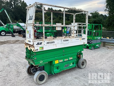 2017 JLG 2032ES Electric Scissor Lift