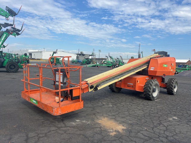 2015 JLG 600S