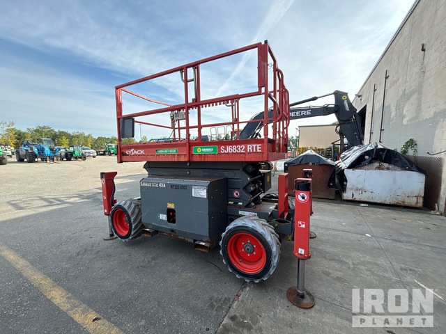ELEVADOR TIJERA 2017 SKYJACK 6832RTE
