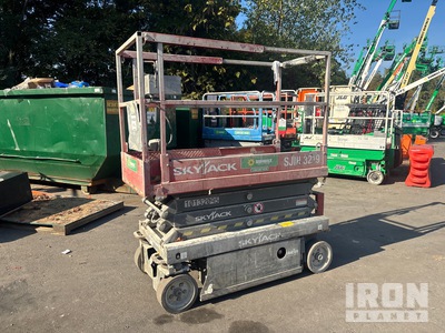 2014 Skyjack SJIII-3219 Electric Schaarlift