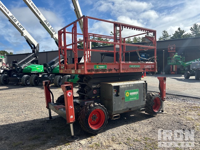 ELEVADOR TIJERA 2016 SKYJACK SJ6832RT