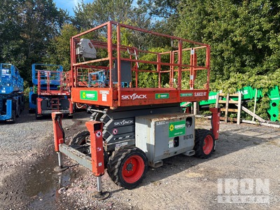 2017 Skyjack SJ6832 RT Diesel 4x4 Schaarlift