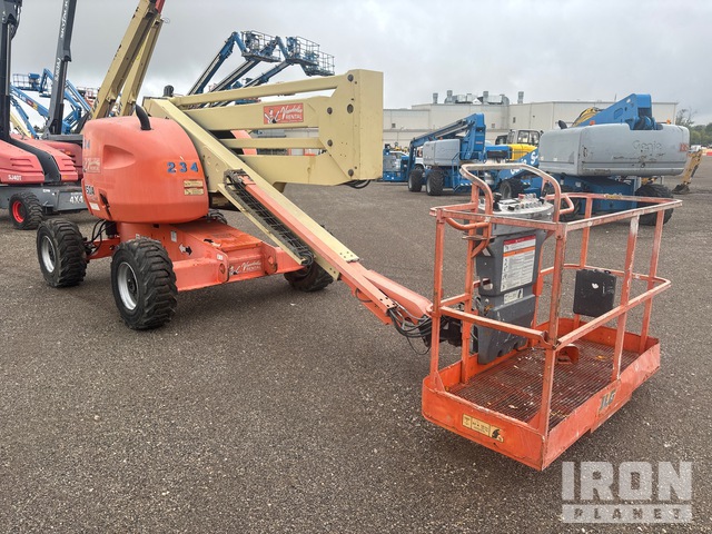 ELEVADOR ARTICULADO 2013 JLG 4WD 450ASERIESII
