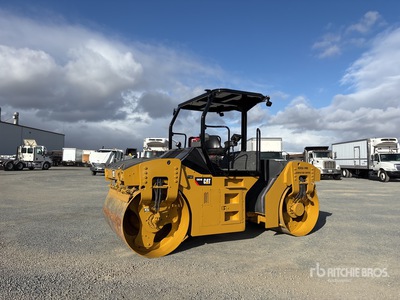2016 Cat CB-54B Double Drum Roller