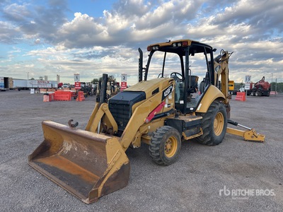 2013 Cat 420F 4x2 Graaflaadmachine