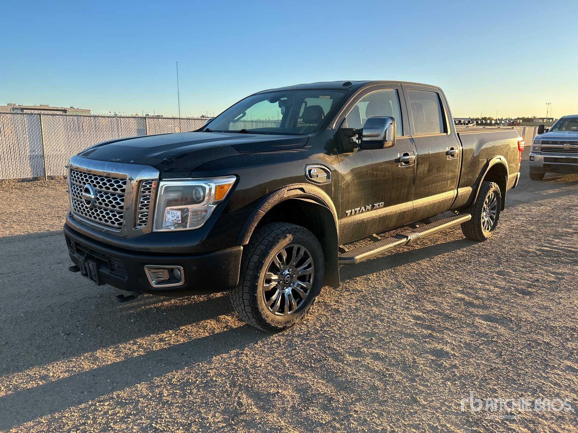 2017 Nissan Titan Platinum Reserve 4x4 Crew Cab Ute