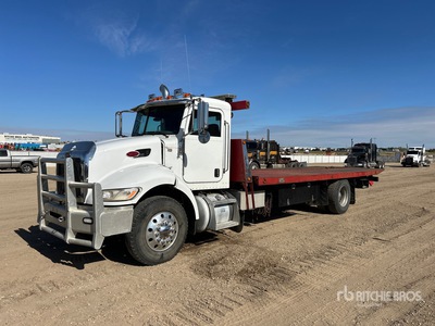 2009 Peterbilt 4x2 Tilt Tray Truck