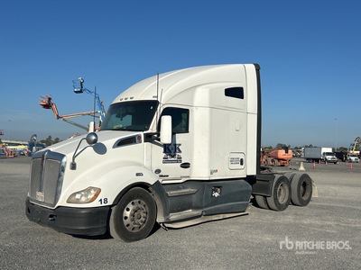 2020 Kenworth T680 6x4 T/A Sleeper Truck Tractor