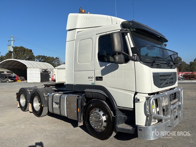 2013 Volvo FH13 6x4 Cabeza Tractora Cabina Dormitorio