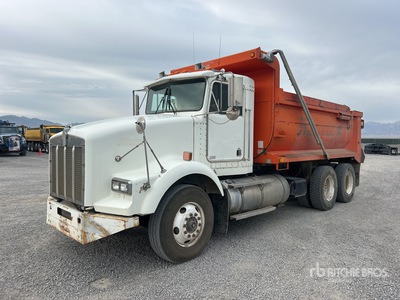 1995 Kenworth T800 6x4 T/A Dump Truck