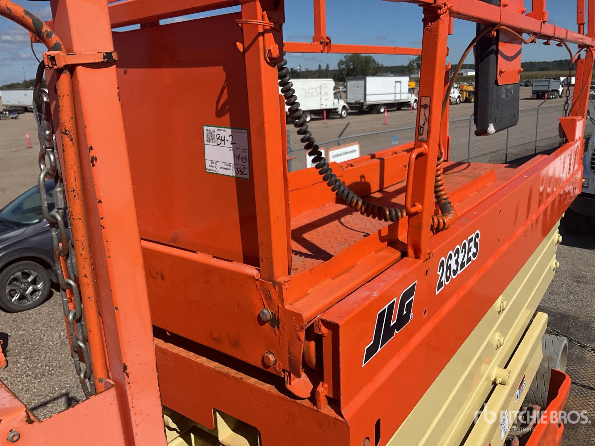JLG Scissor Lift